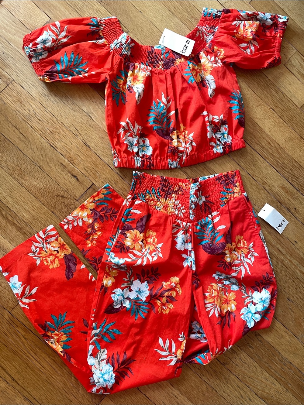 Bar III “Desert Oasis” Tropical Print Top & Pants Set Size M/XS NWT’s